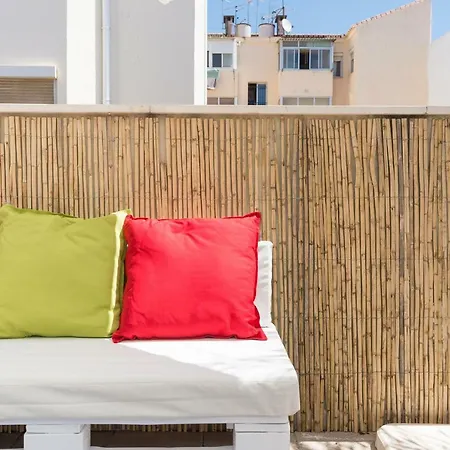 Ma3a-apt With Rooftops-next To Old Town *