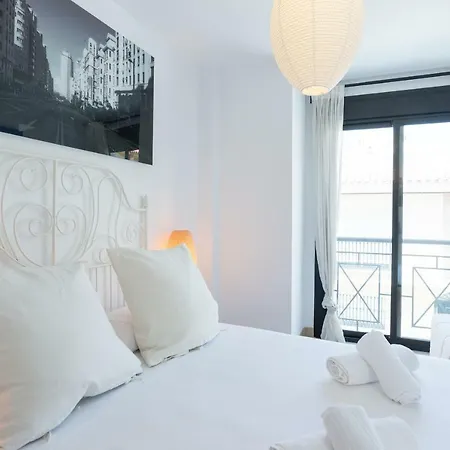 Ma3a-apt With Rooftops-next To Old Town Apartment *