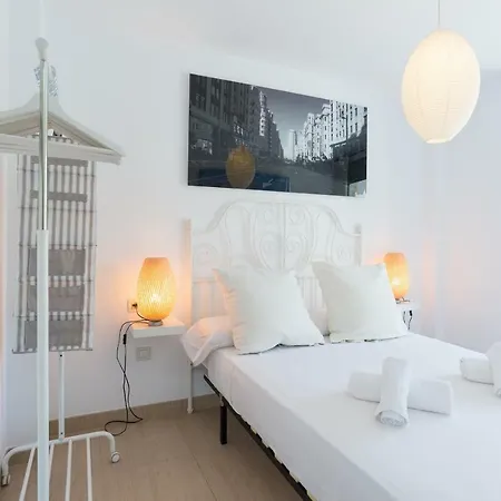 Ma3a-apt With Rooftops-next To Old Town Malaga